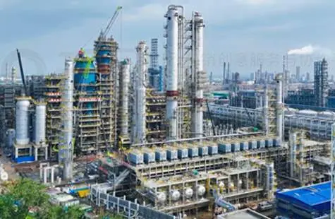 Пневматический фланцевый клапан с фторированным уплотнением: промышленный клапан с высокой эффективностью и устойчивостью к коррозии